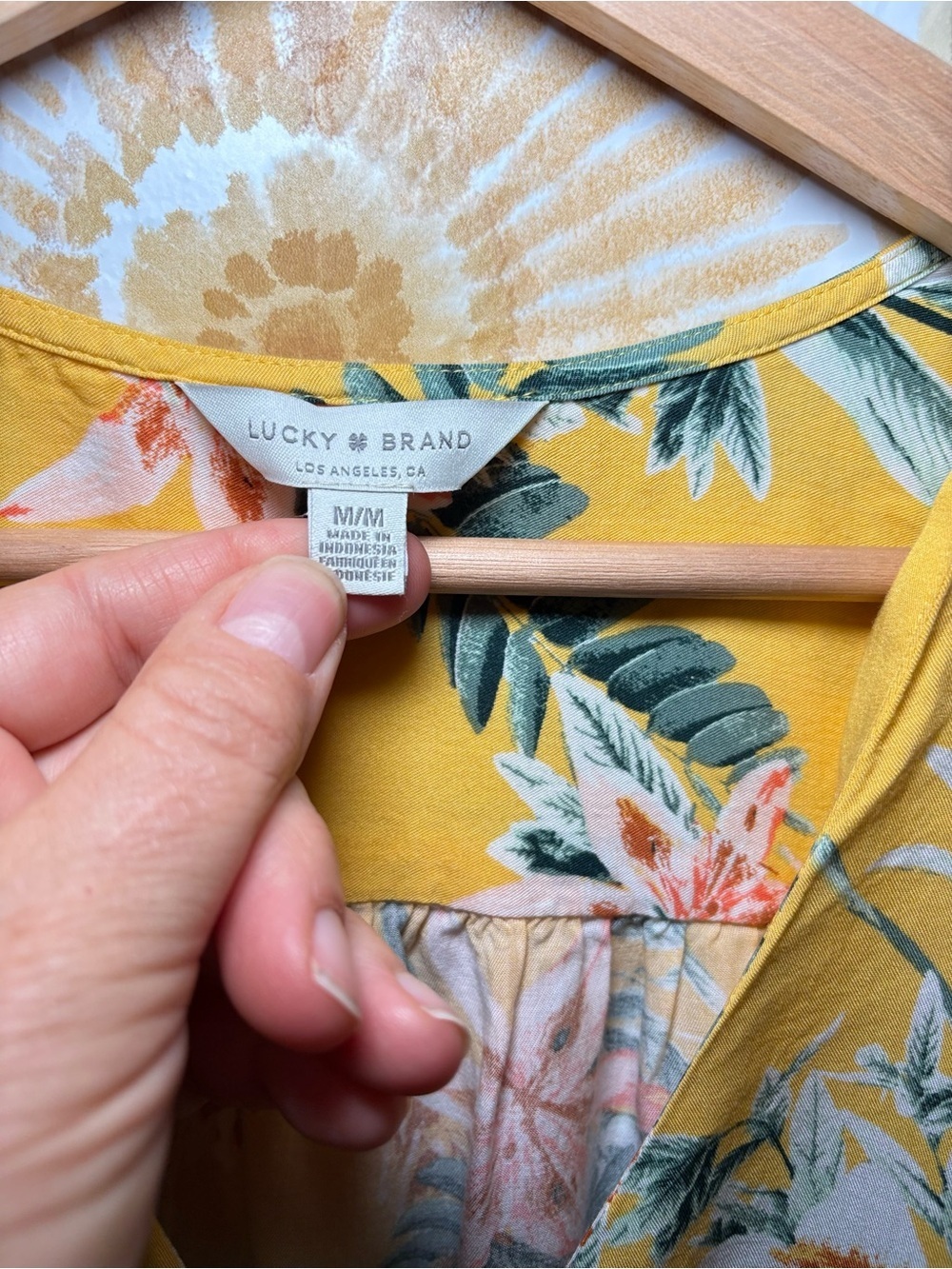 Lucky Brand Tropical Floral Dress M Boho Resortwear Vacation Romantic Feminine - Picture 3 of 9